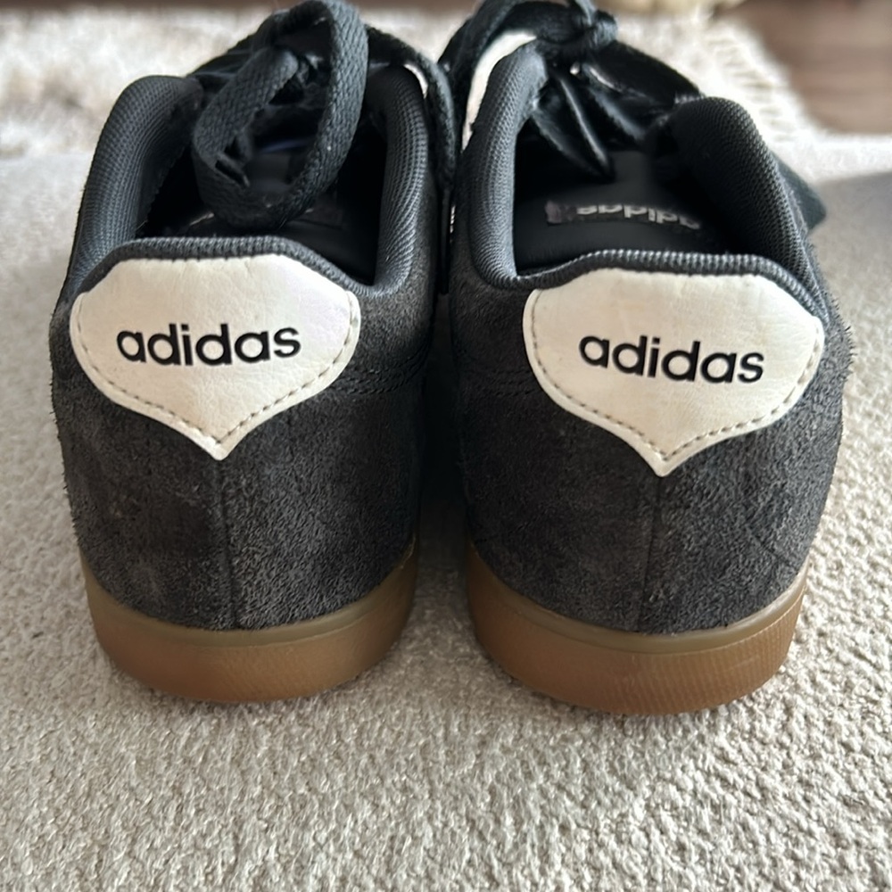 Adidas sneakers - Picture 3 of 5